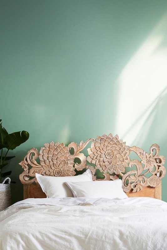 Natural Hand-carved Lotus Platform Bed with Headboard | Handmade Indian Wooden Bed